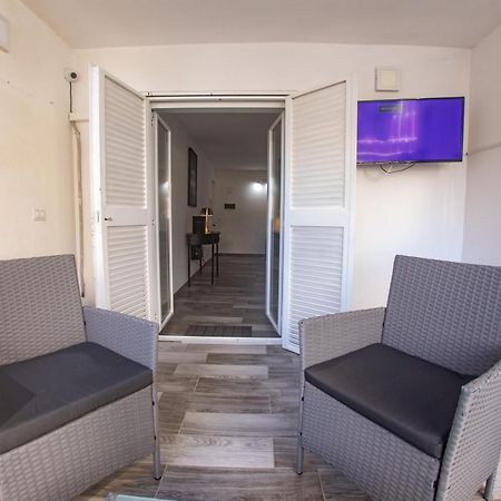 Donna Carmen Casa Vacanze Naples Extérieur photo